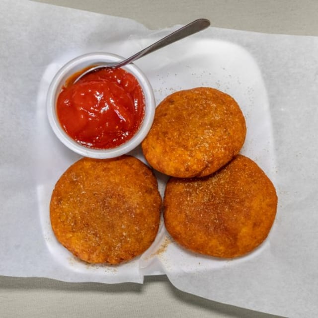 4. Aloo Tikka.